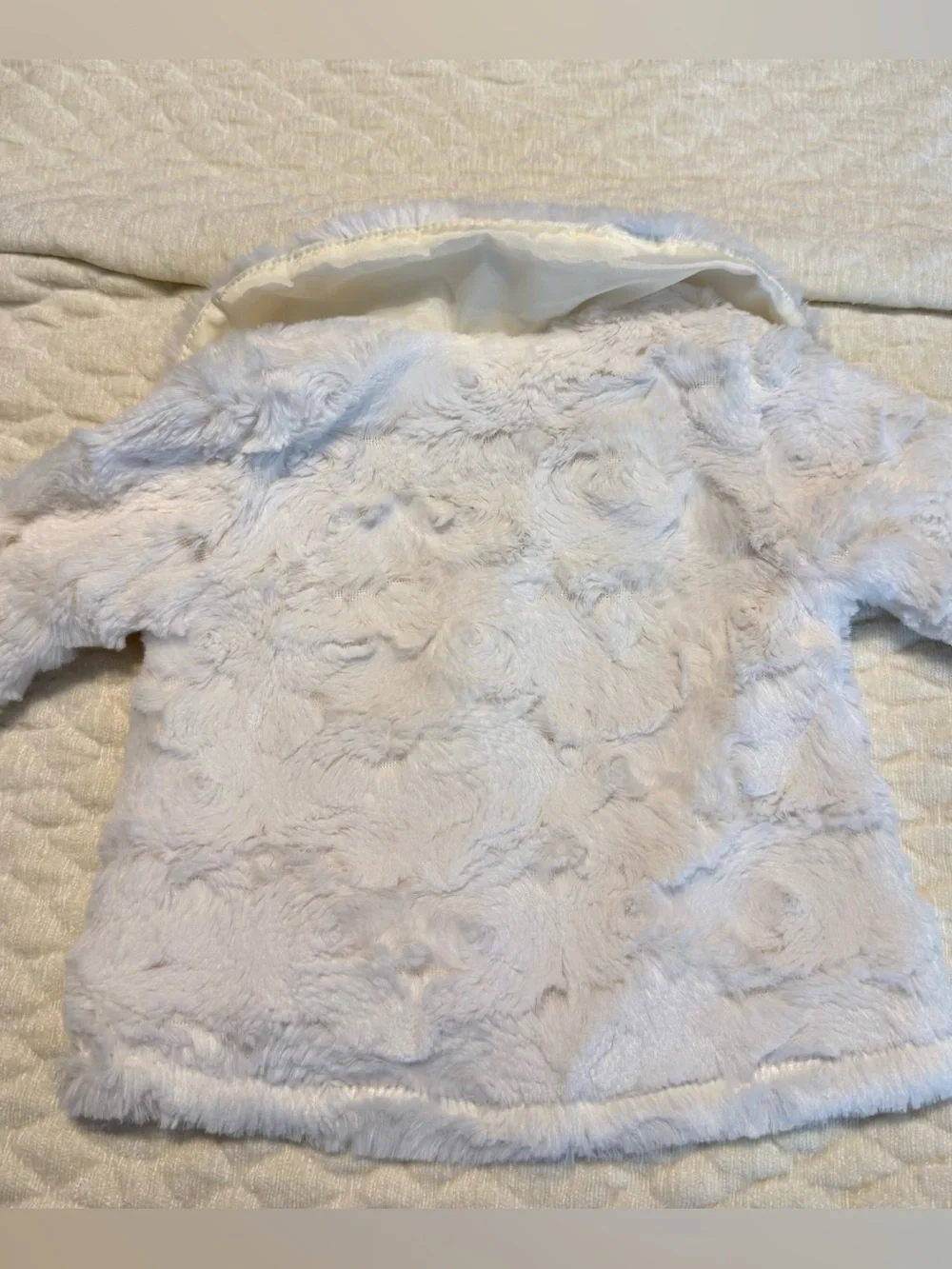 Mini Muffin Infant Baby White Faux Fur Jacket 0-3 Months Holiday